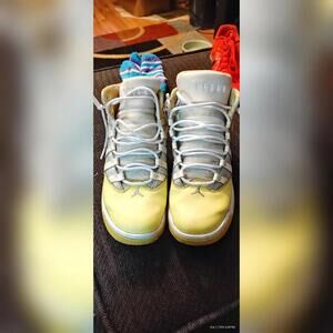 Air Jordan 11 Retro Premium Youth Shoes - Bright Yellow